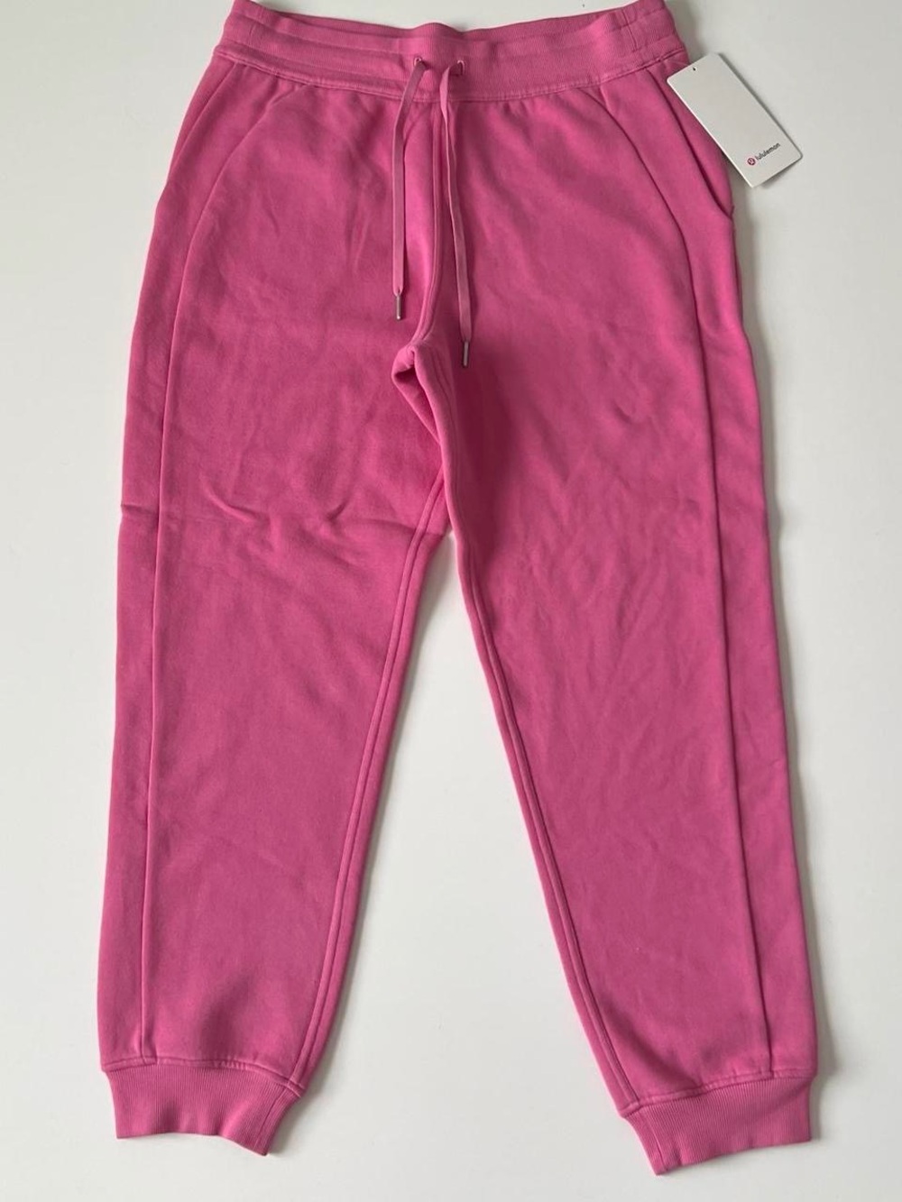 NWT lululemon scuba high rise jogger in pink blossom size 12